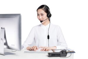 Casque d'appelant avec tube à air