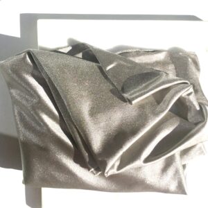 Couverture et écharpe en argent